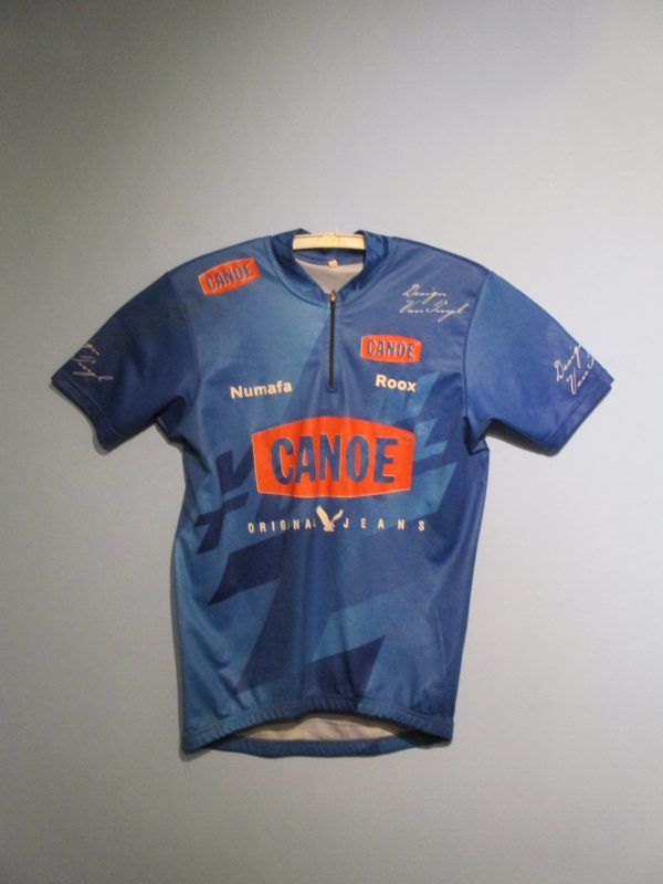 JEANS CANOE 1995