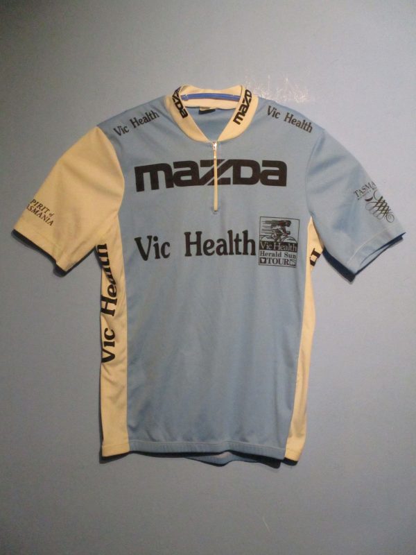 MAZDA-VIC SALUTE 1993