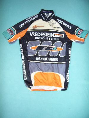 CAMISETA CICLISMO BE ONE (c) BIKES-VREDESTEIN 2002