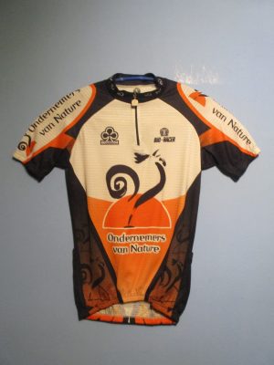 ENTREPRENEURS BY NATURE 2001